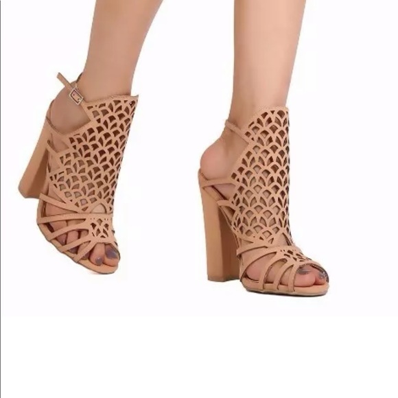 NIB peep toe stacked heel - Picture 4 of 5